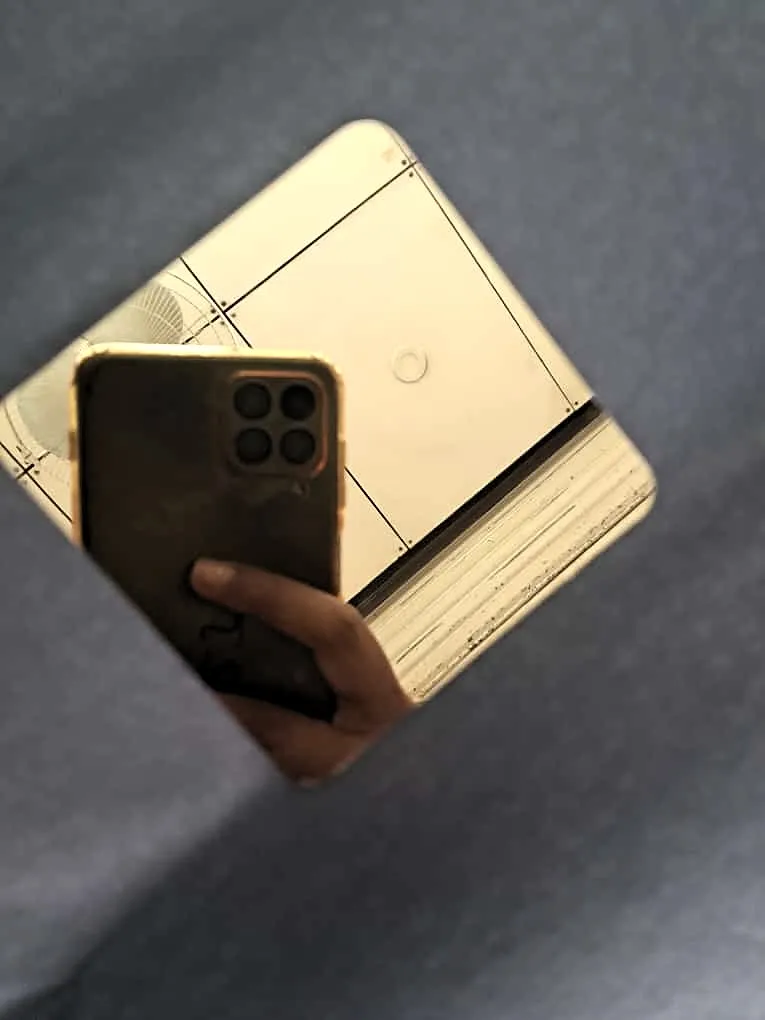 Gold mirror stainless steel sample